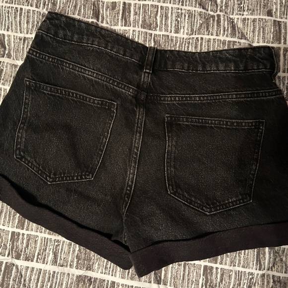 Pacsun black denim shorts - woman’s size 28 - Picture 3 of 3